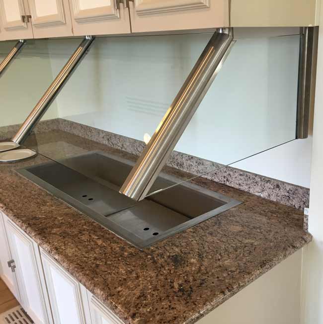 Stainless Steel Sneeze Guard for Southern California Hotel